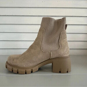 Soda tan heeled boots
